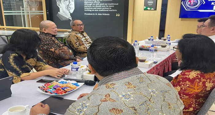 Bertemu Dubes dan Perwakilan Kadin di Singapura, LaNyalla Bahas Ini …