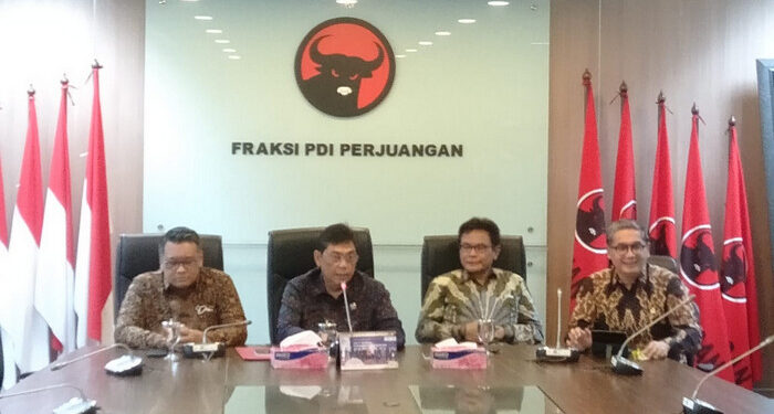 Soal Tragedi Kanjuruhan, Johan Budi Minta Pemerintah Jangan Hanya Evaluasi, Tapi juga Harus Pidanakan