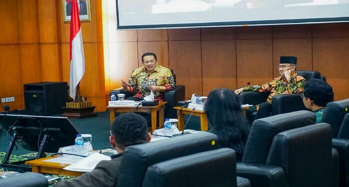 MPR Ajak Semua Pihak Kaji Kembali Hasil Amandemen UUD NRI 1945