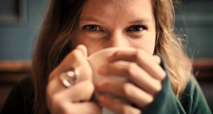 Dokter Tak Sarankan Minum Teh Bersamaan dengan Makan