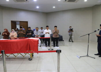 Nono Sampono Pimpin Pelepasan Jenazah Habib Saleh Muhammad Aljufri