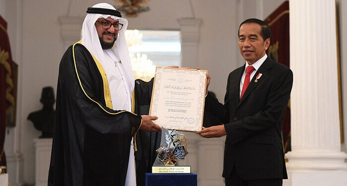 Presiden Jokowi Terima Penghargaan Perdamaian Internasional