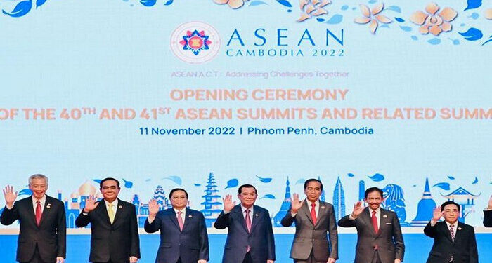 Presiden Jokowi Dorong ASEAN Kembangkan Pariwisata Halal