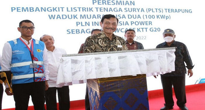 Luhut Resmikan PLTS Terapung, PLN Siap Dukung KTT G20 di Bali