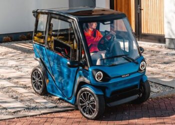 Mobil Tenaga Surya dari Belanda Masuk Pasar Amerika Tahun Depan