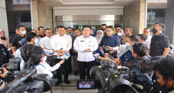 Pertemuan Bupati Kepulauan Meranti Bersama Kemenkeu dan Kementerian ESDM di Kemendagri Tuntaskan Persoalan DBH