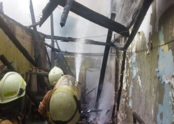 Kebakaran Bengkel di Kramat Jati Hanguskan Dua Kendaraan Bermotor