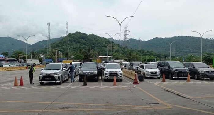 Perjalanan Panjang Pemudik Demi Merayakan Natal di Kampung Halaman