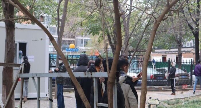 Beijing dan 50 Kota Lain di China Hapus Syarat Tes PCR