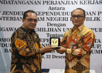 Ditjen Dukcapil dan Bawaslu Teken PKS Pemanfaatan Data NIK untuk Pemilu Lebih Berkualitas