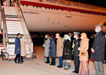 Presiden Jokowi dan Ibu Iriana Tiba di Brussels untuk KTT ASEAN-UE