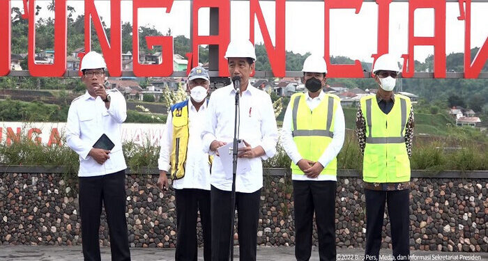 Presiden Jokowi Resmikan Bendungan Ciawi dan Sukamahi