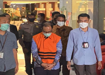 Hakim Agung Gazalba Saleh ditahan KPK (Foto: Istimewa)