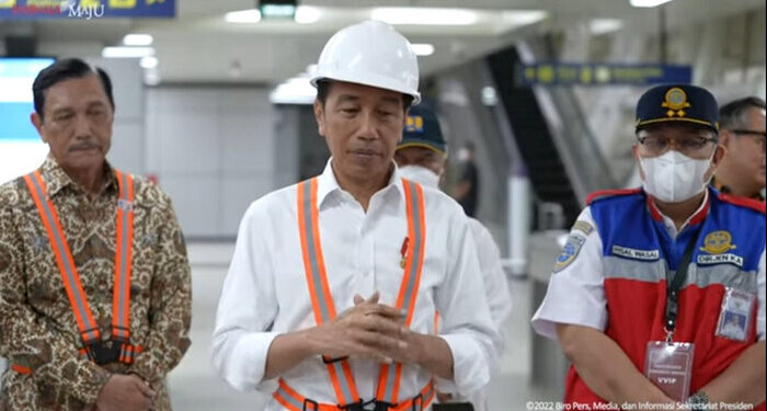 LRT Jabodebek Ditargetkan Beroperasi pada Juli 2023, Bareng dengan Kereta Cepat
