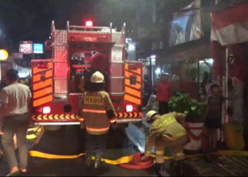 Kebakaran Landa Permukiman Padat di Mampang Prapatan, 543 Jiwa Terdampak Tersebar di Tiga RT