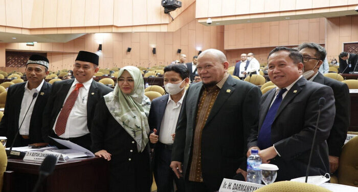 Lewat Paripurna, DPD RI Siap Kawal Agar UUD 1945 Kembali ke Naskah Asli