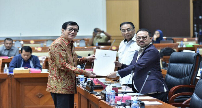 Komisi III DPR dan Menkumham Setujui RUU Pengesahan Perjanjian RI-Singapura tentang Ekstradisi Buronan