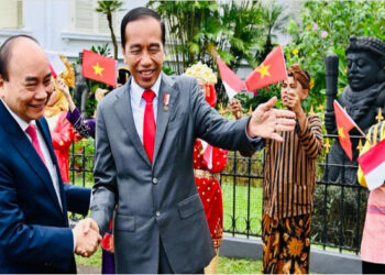 Jokowi dan Nguyen Bahas Upaya Peningkatan Kerja Sama Indonesia-Vietnam