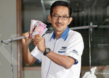 Wuiihh … Jokowi Berikan Gaji Kepala Badan Bank Tanah Rp 135 Juta per bulan, Apa Sih Kerjanya?