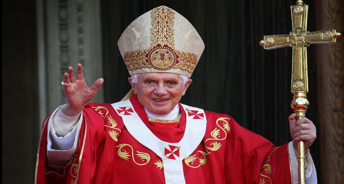Paus Emeritus Benediktus XVI Meninggal dunia di Usia 95 Tahun