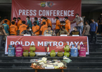 Polda Metro Bongkar Sindikat Pengoplos Gas Elpiji, 20 Pelaku Ditangkap