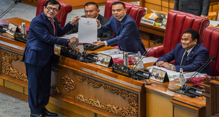 Masyarakat yang Tidak Setuju Pengesahan UU KUHP Bisa Ajukan Gugatan ke MK