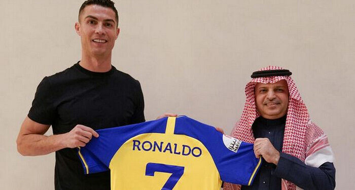 Cristiano Ronaldo Resmi Bergabung dengan Klub Arab Saudi Al Nassr