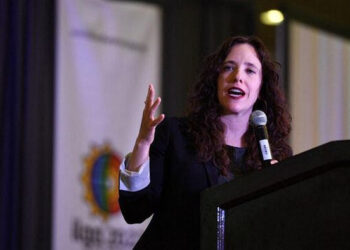 Utusan Khusus AS Bidang LGBTQI+ Jessica Stern Batal ke Indonesia