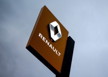 Renault Dalam Pembicaraan Final Turunkan Saham di Nissan