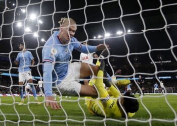 Manchester City Balik Taklukkan Spurs 4-2 untuk Tempel Ketat Arsenal