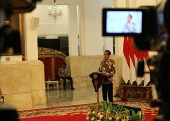 Presiden Jokowi Minta Para Menteri Cepat Respon Perubahan Dunia