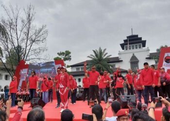 PDI Perjuangan Gelar Senam Indonesia Cinta Tanah Air di Bandung