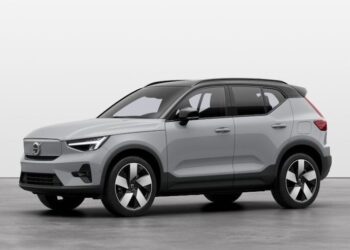 Volvo Tingkatkan Daya Jangkau SUV Listrik C40 dan XC40 Recharge