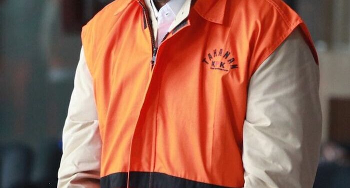 KPK Geledah Dua Rumah di Jatim Terkait Kasus Dana Hibah