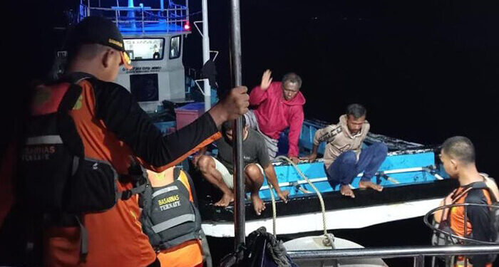 Basarnas Selamatkan KM Inka Mina berpenumpang 12 orang