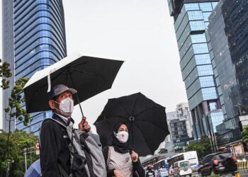 BMKG: Hujan Disertai Angin Kencang Guyur Jakarta Selatan-Jakarta Barat