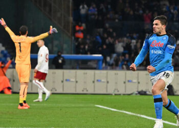 Gol Giovanni Simeone Kunci Kemenangan 2-1 Napoli atas Roma