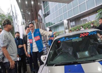Sandiaga Dukung Tim Indonesia Perkenalkan Produk Otomotif di IMX 2023