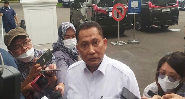 Presiden Jokowi Panggil Dirut Bulog Bahas Kenaikan Harga Beras