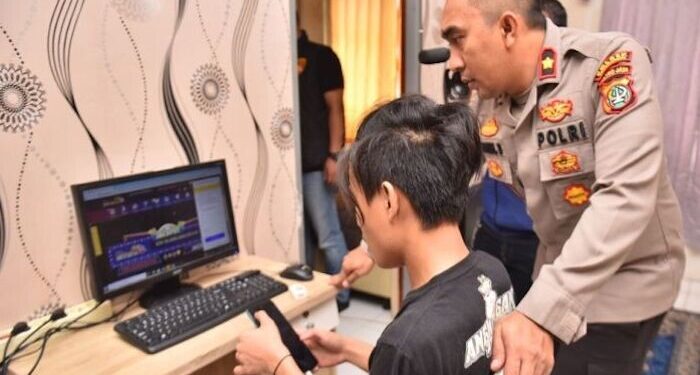 Polisi Ungkap Praktik Judi Online Cengkareng Dikendalikan dari Kamboja