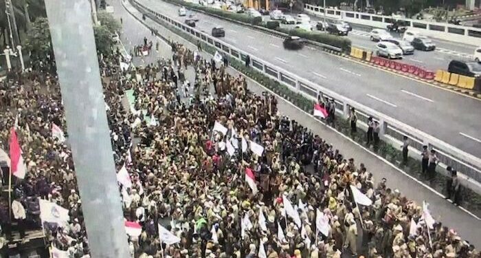 Polda Metro: 1.713 Personel Amankan Penyampaian Pendapat di DPR