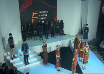 Jakarta Fashion Trend 2023 Kolaborasikan Industri Fesyen dan Kosmetik