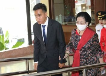Gibran Rahasiakan Pembicaraan dengan Megawati Saat di Semarang