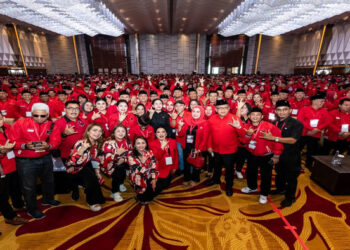 PDIP Pasang Target Hattrick Pemilu, Puan: Tidak Ada Waktu Menunda-nunda, Turun ke Bawah Bersama Rakyat