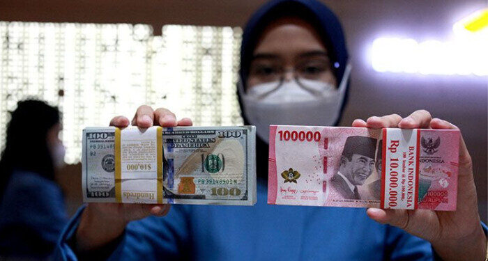 Rupiah Melemah Usai Rilis Kenaikan Inflasi PCE AS