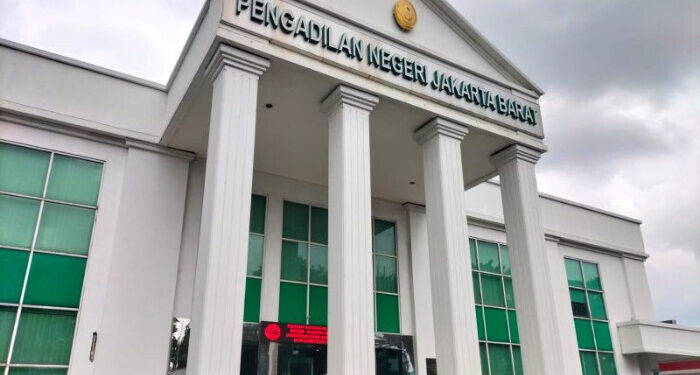 Sidang Perdana Teddy Minahasa Dijaga Ketat Polisi