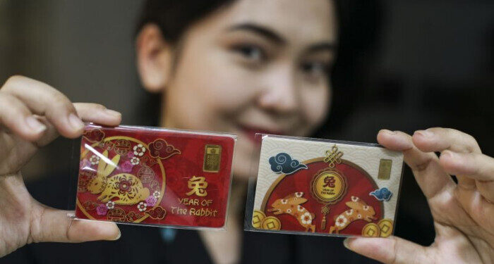 Harga Emas Antam Hari Ini Naik Rp3.000 jadi Rp1,017 Juta per gram