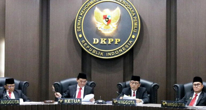 Koalisi Masyarakat Sipil Dorong DKPP Jalankan Sidang yang Objektif