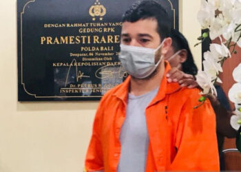 Kemenkumham Amankan Buronan Interpol di Bali