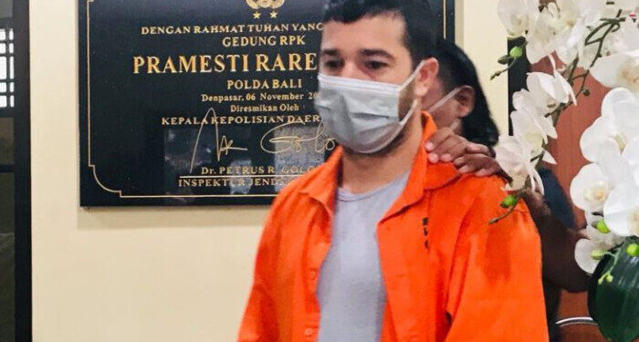 Kemenkumham Amankan Buronan Interpol di Bali